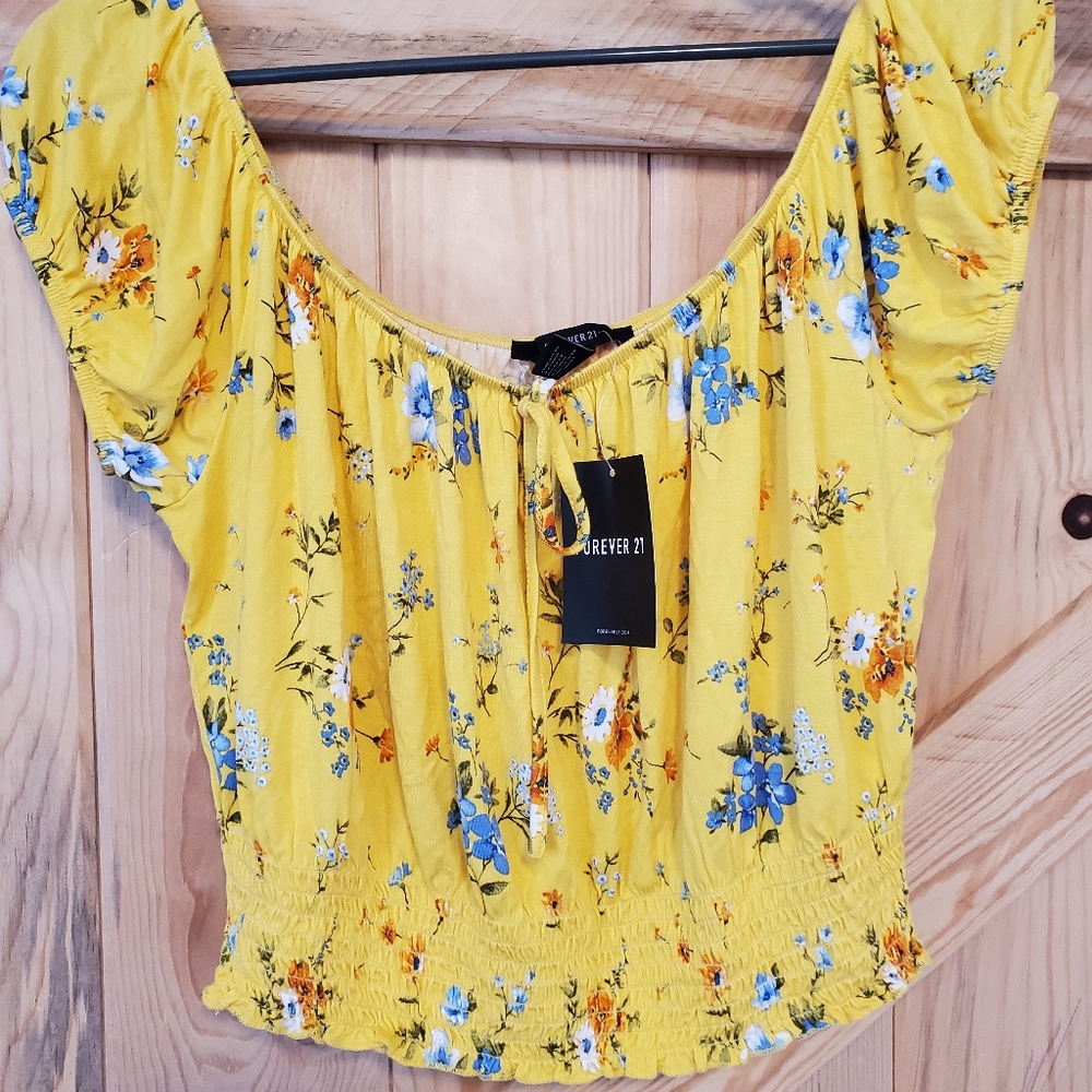 FOREVER 21 crop top